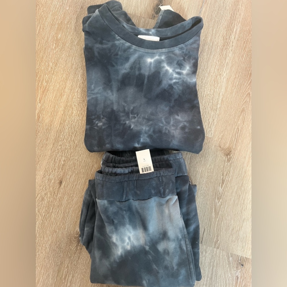 SOLD! Anthropologie tie dye sweat set